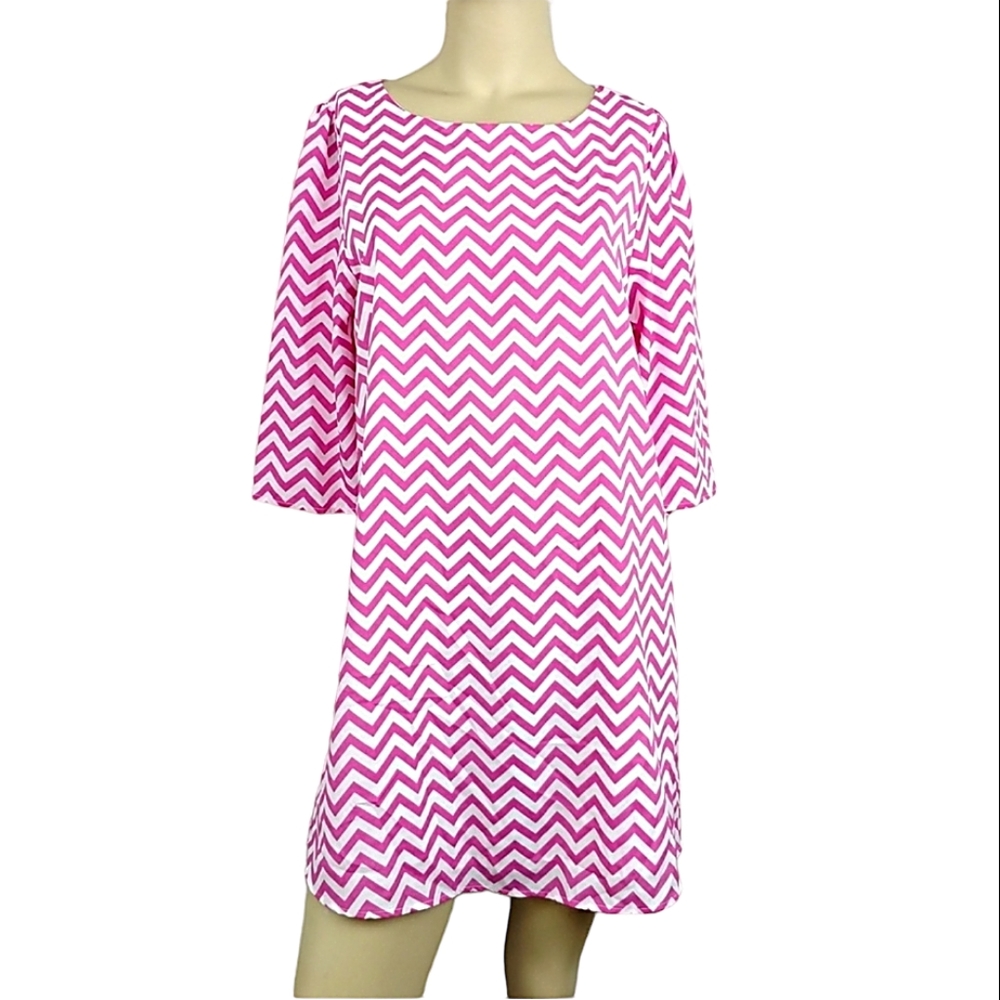 EVERLY Chevron Shift Dress Womens Medium